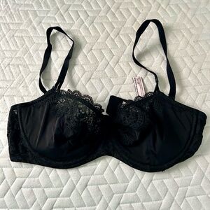 New Victoria's Secret Dream Angels Push-up Bra Black 32DDD